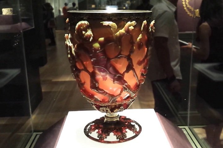 Embora seja um campo que se desenvolveu muito nas últimas décadas, essa é uma prova de que vestígios de aplicações nanotecnológicas podem ser encontrados até mesmo em civilizações antigas, como a romana.