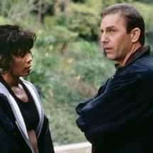 Guarda-costas de Whitney Houston na vida real faz revelações sobre trabalho com artista - Divulgação