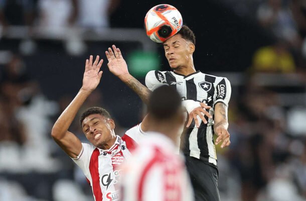 BANGU -  Mostrou mais uma vez o motivo pelo qual ocupa a lanterna do Estadual. Apresenta fragilidade em todos os setores, em especial no ataque. Aliás, segue sem fazer gols na competição. O técnico Júnior Lopes buscou mexidas no segundo tempo, mas que novamente não surtiram efeito. NOTA 3,0 - Foto: Vitor Silva/ Botafogo