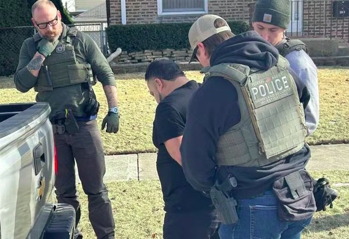 ONU alerta Trump sobre imigrantes: 'prender deve ser últiom recurso'