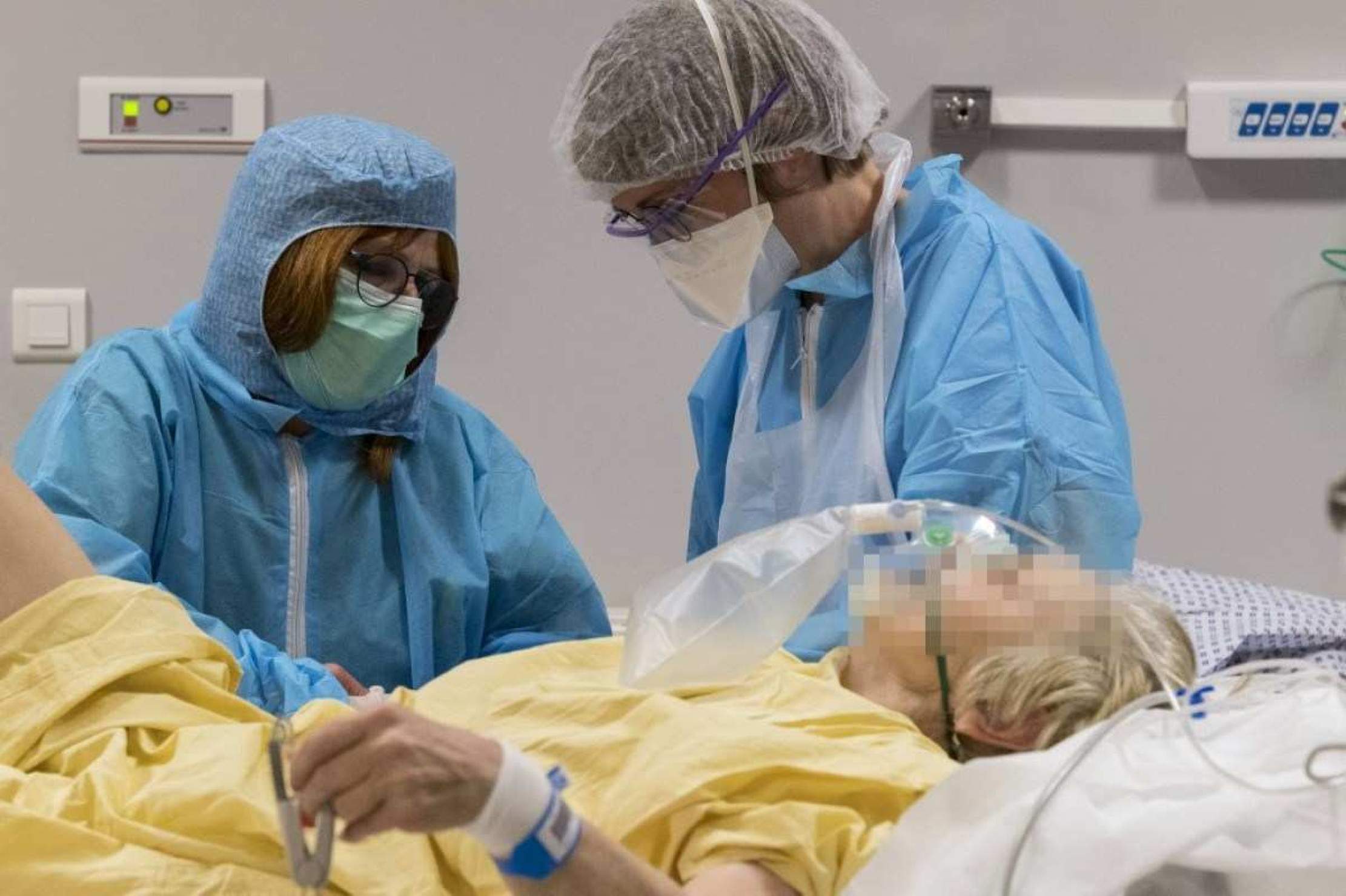 Imagens da pandemia de covid-19 circulam como 'nova emergência sanitária' na China em 2025
