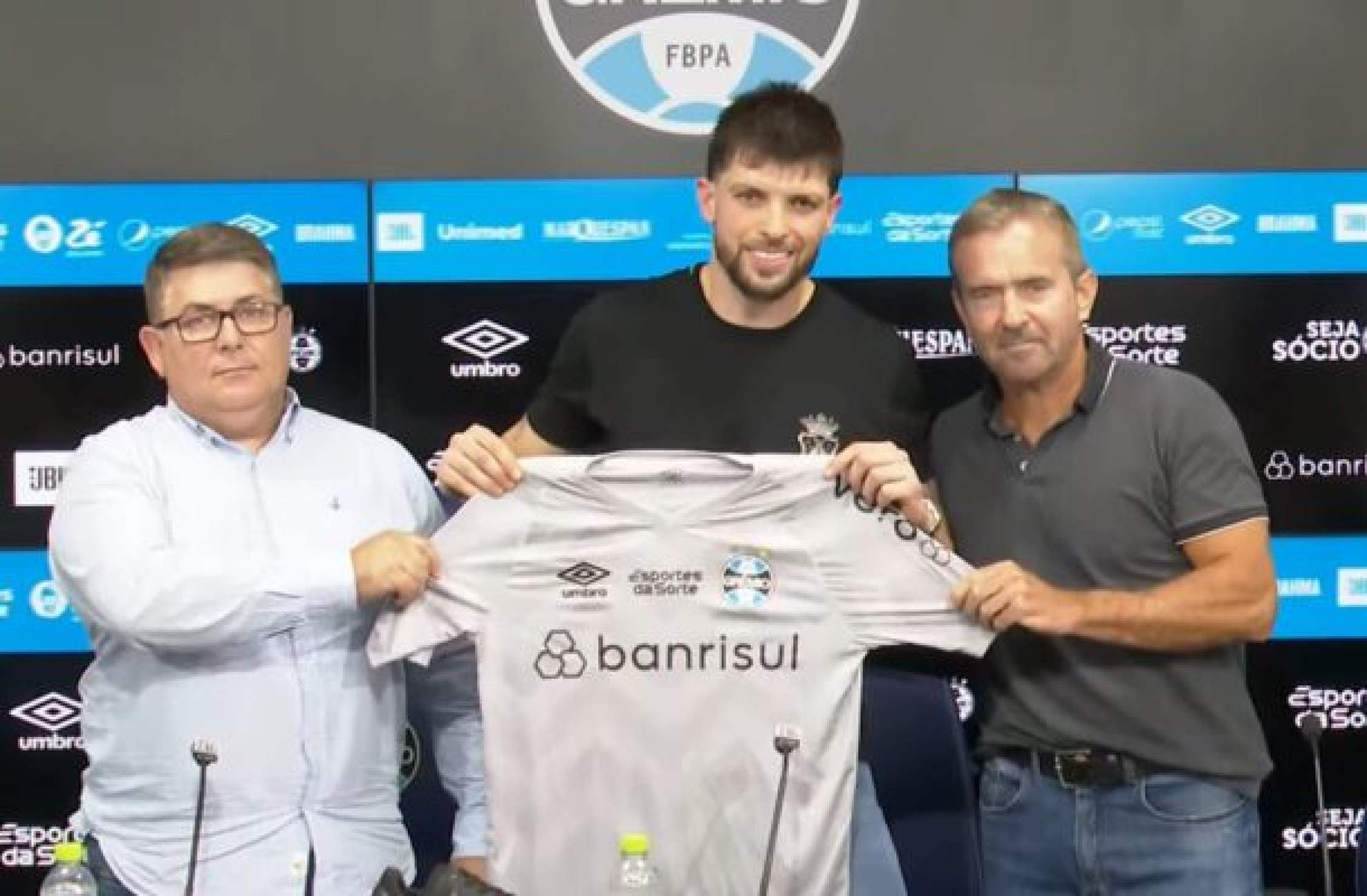 Volpi garante comprometimento no Grêmio: ???Sei o clube que estou pisando???