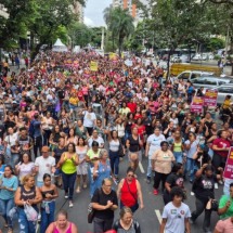 BH: terceirizados da MGS na prefeitura protestam por fim da escala 6x1 - Jair Amaral/EM/D.A Press