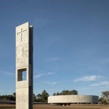 Igreja de Brasília vira referência internacional de arquitetura - reprodução/@sagradafamiliaparkway