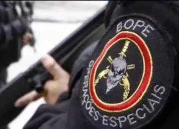 Segundo a PM, a negocia&ccedil;&atilde;o durou horas e contou com o apoio do Batalh&atilde;o de Opera&ccedil;&otilde;es Policiais Especiais (BOPE) -  (crédito: Divulga&ccedil;&atilde;o/PM)