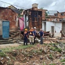 Casas destruídas e inundações: Santa Luzia decreta estado de calamidade - Jair Amaral/EM/D.A Press