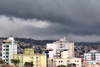 Risco de temporal: 170 cidades de Minas estão em alerta