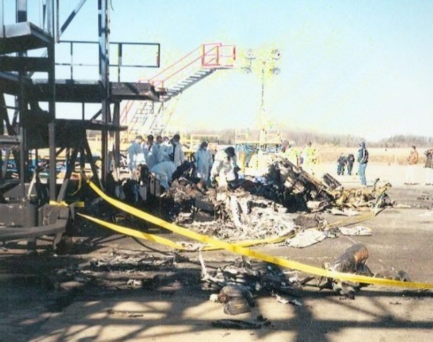 Turboélice da US Airways Express (2003): A aeronave caiu depois de decolar em Charlotte, na Carolina do Norte. Todas as 21 pessoas a bordo morreram.