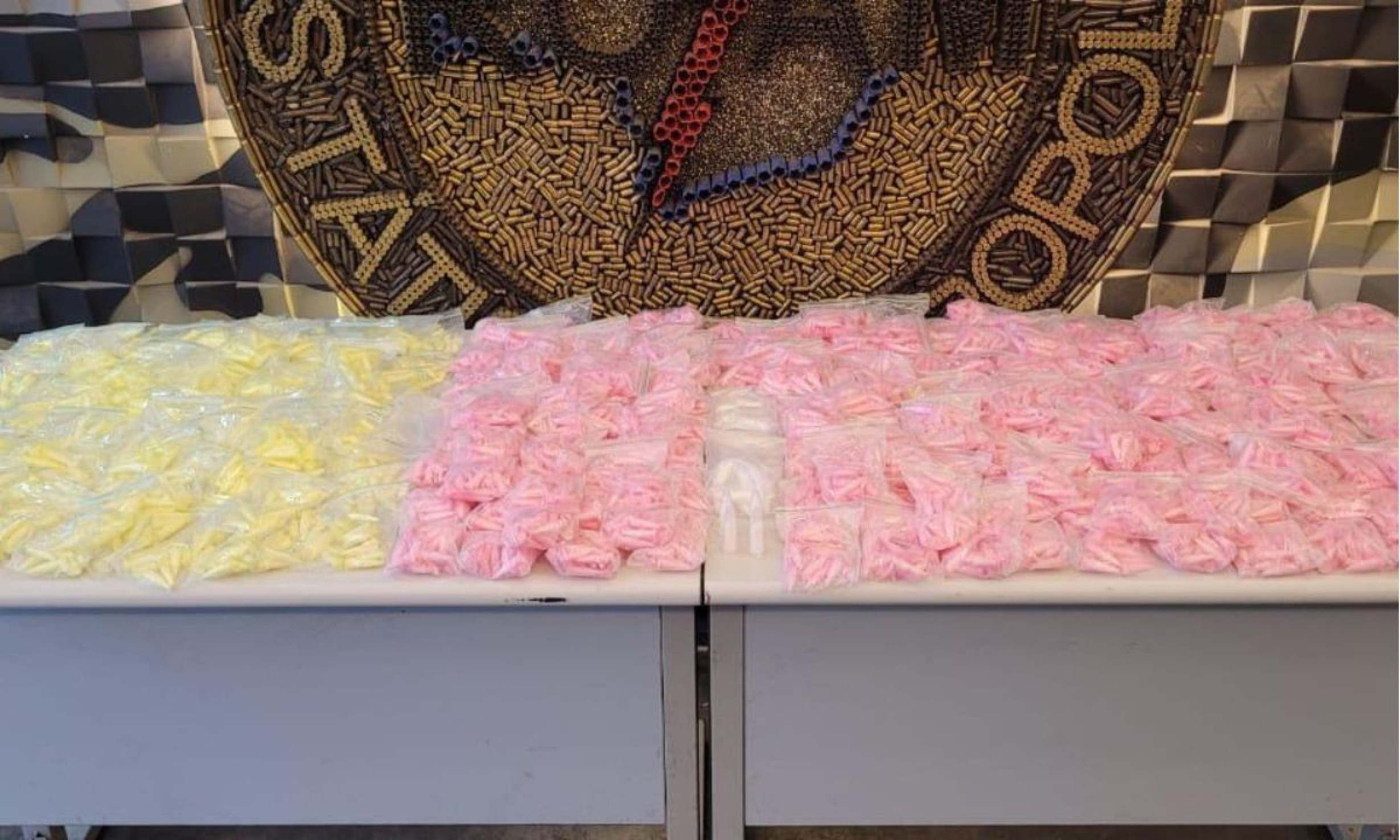 BH: homem é preso com quase cinco mil pinos de cocaína em casa