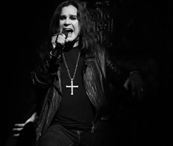 Ozzy Osbourne - 03/12/48 (76 anos). No cenário musical, onde tantos talentos morrem cedo, o cantor, compositor e instrumentista britânico, ex-líder do Black Sabbath, que eternizou hits como 