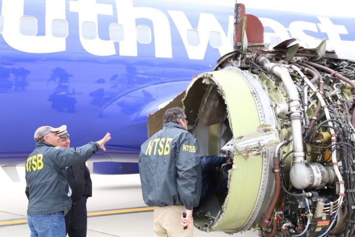 Voo da Southwest Airlines 1380 (2018): Um Boeing 737 sofreu falha de motor, resultando na morte de uma passageira parcialmente sugada pela janela. Apesar da tragÃ©dia, o piloto conseguiu pousar com seguranÃ§a.
