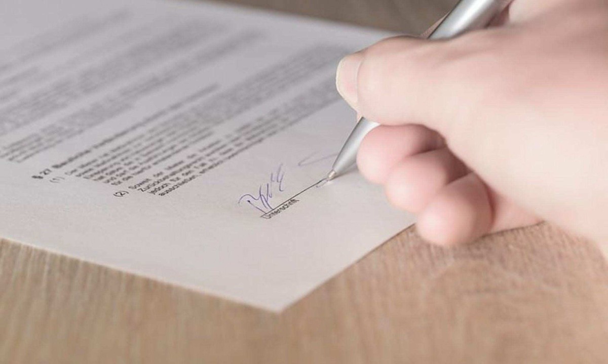 
Consumidora alegou que a cobrança não estava clara no contrato 
 -  (crédito: Reprodução/Freepik)