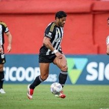 Atuações do Atlético contra o Villa Nova: Everson e Hulk salvam a pátria - Foto: Pedro Souza/Atlético