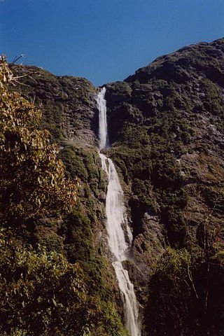 Cachoeira de Sutherland - Fica na Ilha Sul, perto de Milford Track, na Nova ZelÃ¢ndia. 
