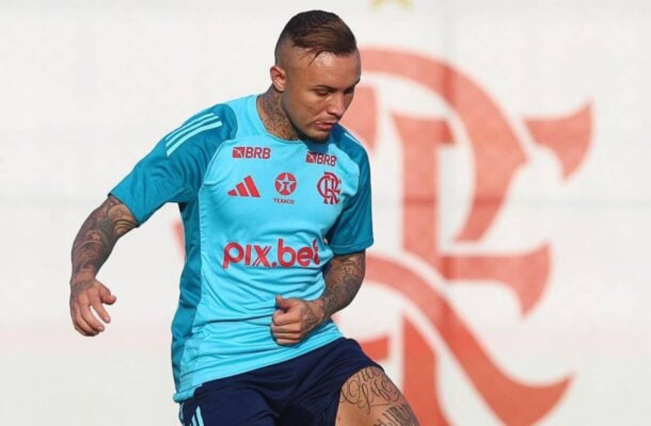 Cebolinha, do Flamengo, vive expectativa para Supercopa: ‘Clima muito bom’