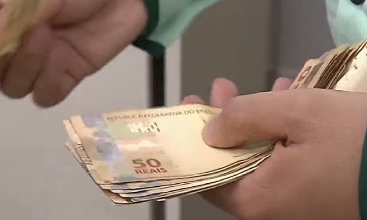 De acordo com Fumiko Chiba, autora do livro &quot;Kakebo: A arte japonesa de poupar dinheiro&quot;, o objetivo de Motoko era ajudar donas de casa a gerenciar suas finan&Atilde;&sect;as de forma eficiente. -  (crédito: reprodu&ccedil;&atilde;o/Band TV)