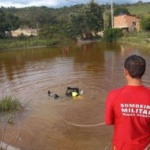 Três pessoas da mesma família morrem afogadas em rio de Uberlândia - CBMMG