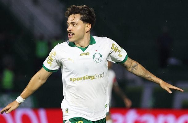 GUSTAVO GÓMEZ - Vinha tendo uma boa atuação, mas falhou no momento do gol do Guarani. NOTA 6,0 - Foto: Divulgação/Palmeiras