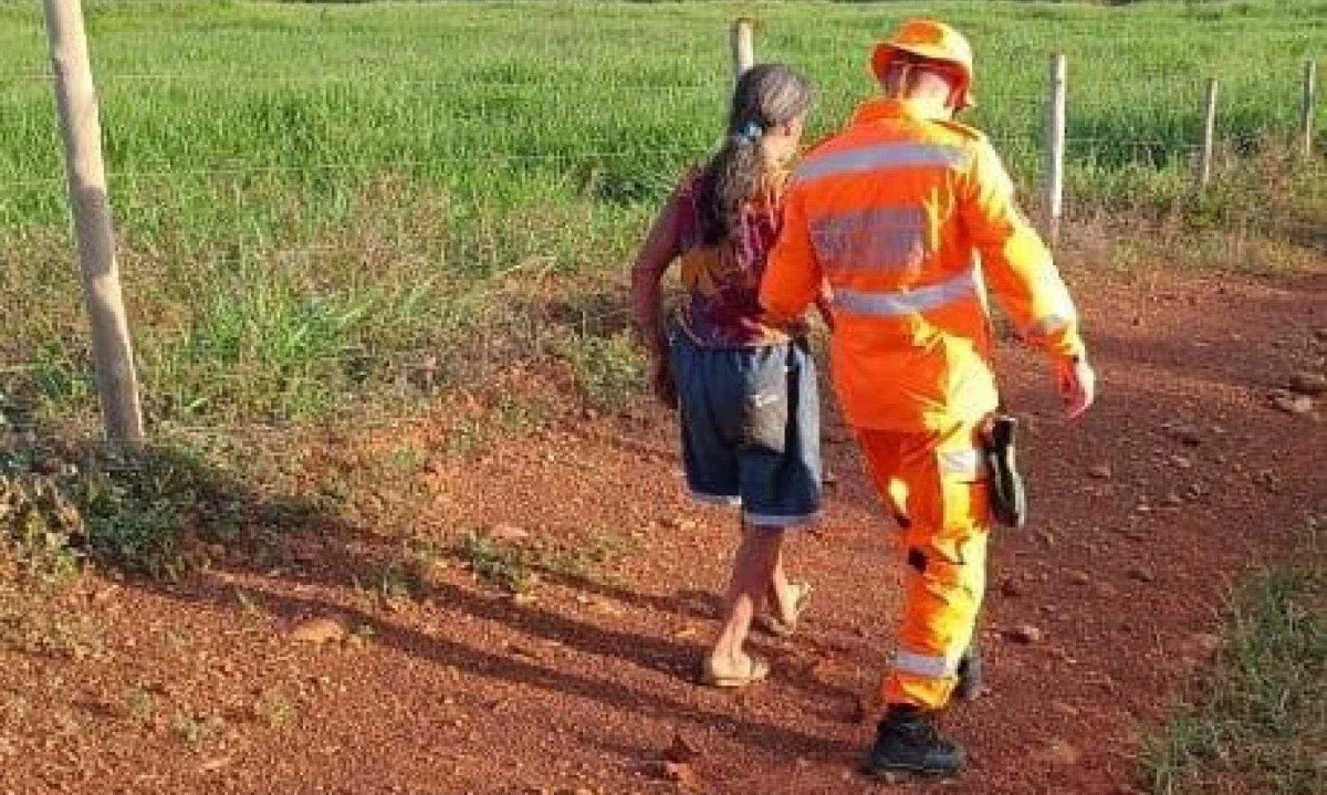 Corpo de Bombeiros foi acionado para atender ocorrência de busca por pessoa desaparecida -  (crédito: CBMMG)