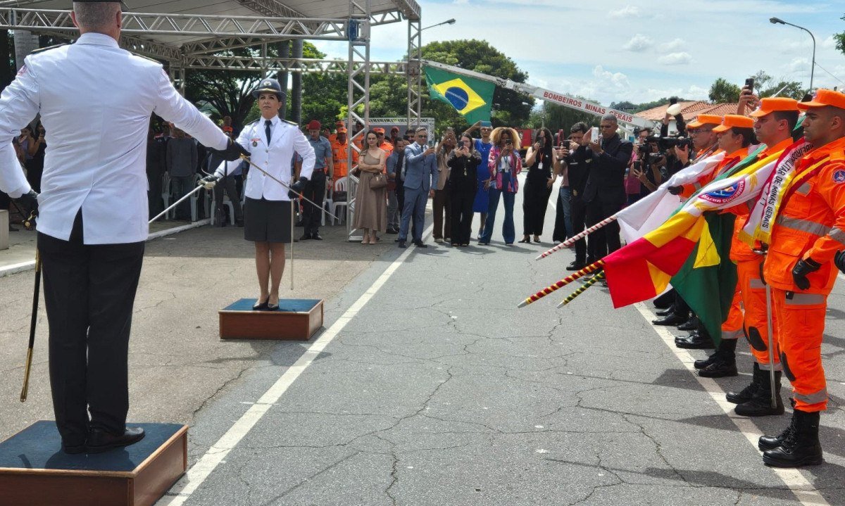 A solenidade contou com a presença do governador Romeu Zema, do vice-governador Mateus Simões -  (crédito: crédito: Jair Amaral EM/DA Press)