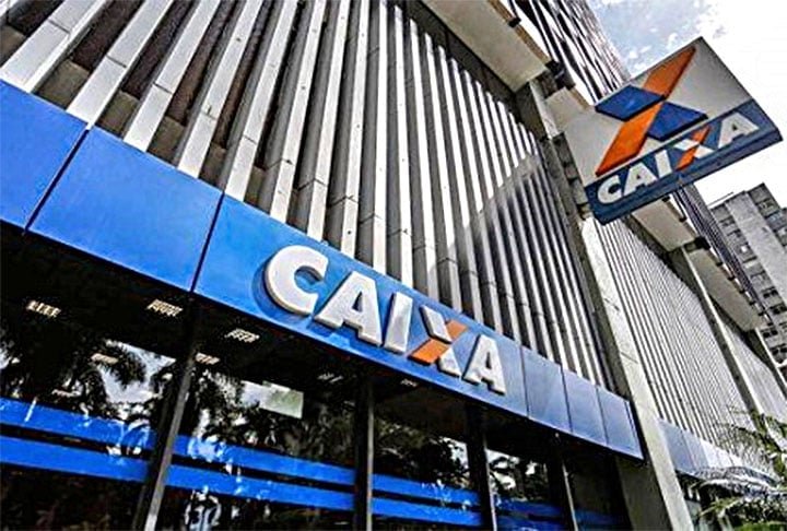 Essa obrigatoriedade já existia para bancos tradicionais, públicos e privados, e cooperativas de crédito. A intenção com a norma era abarcar as chamadas instituições de pagamento - empresas por onde são feitos pagamentos, compras e outras movimentações financeiras, mas não fazem financiamento ou empréstimos aos clientes.
