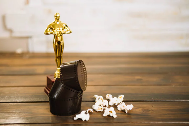 Conheça Mikey Madison, uma das rivais de Fernanda Torres no Oscar - freepik