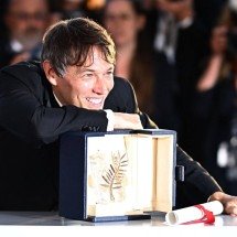 Oscar 2025: Sean Baker leva o prêmio de Melhor Diretor - Loic Venance/AFP