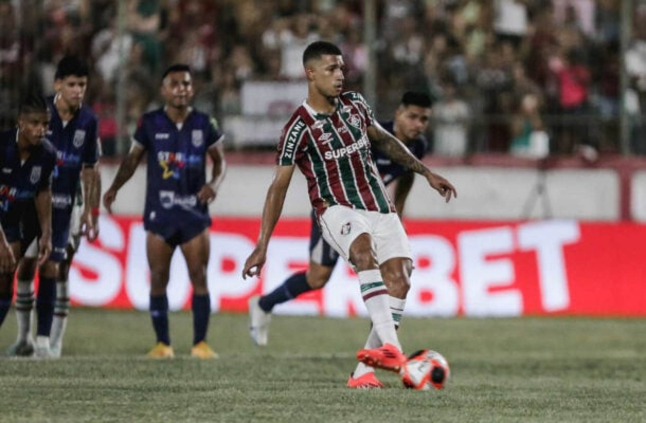 Fluminense acerta venda de Kauã Elias para o Shakhtar Donetsk, da Ucrânia