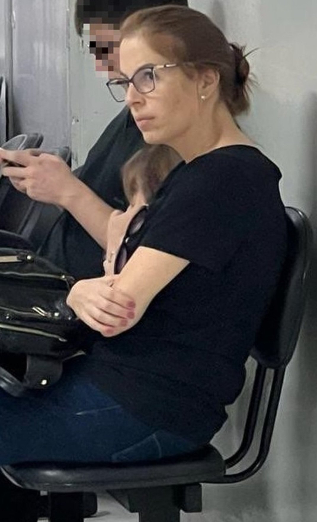 Em outubro de 2024, Suzane von Richthofen foi eliminada de um concurso para servidora no Tribunal de JustiÃ§a de SÃ£o Paulo (TJ-SP). Ela se candidatou Ã  funÃ§Ã£o de escrevente tÃ©cnico judiciÃ¡rio, que tem salÃ¡rio inicial de R$ 6.043, e participou da primeira etapa, quando fez a prova objetiva em Campinas. PorÃ©m, seu nome nÃ£o apareceu na lista de convocados para a segunda fase.
