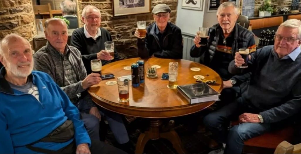 Bebem muito: Cervejas preferidas nos tradicionais e famosos pubs ingleses