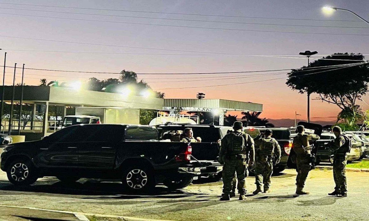 A operação da PF e PM teve início antes do amanhecer -  (crédito: PF)