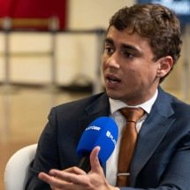 O estilo de comunicação de Nikolas Ferreira - Platobr