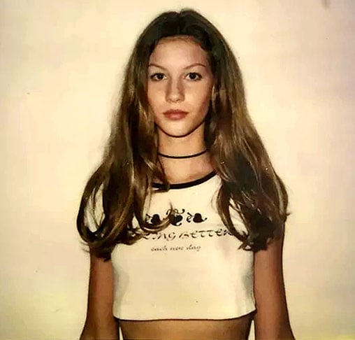 Na adolescência, mudou-se para São Paulo, quando se lançou como modelo. Em 1996, fez sua primeira viagem para Nova York, para participar da Fashion Week.-Reprodução de Instagram copiada do site revistaquem.globo.com