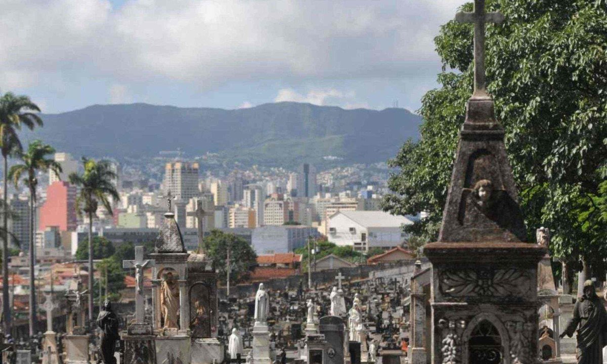 Inscrições para Visita Guiada ao Cemitério do Bonfim começam nesta quinta-feira (6/2) -  (crédito: Leandro Couri/EM/D.A Press)