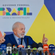 Lula defende regular big techs e critica interferência de Musk em eleições