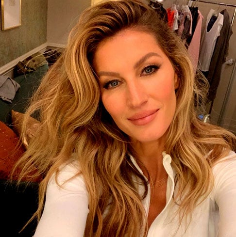 Desde 2004, Gisele Bündchen esteve entre as modelos mais bem pagas do mundo e, em 2007, tornou-se a 16ª mulher mais rica do setor de entretenimento. Anos antes, tornou-se a primeira em uma onda de modelos brasileiras a conquistar sucesso internacional.-instagram @gisele