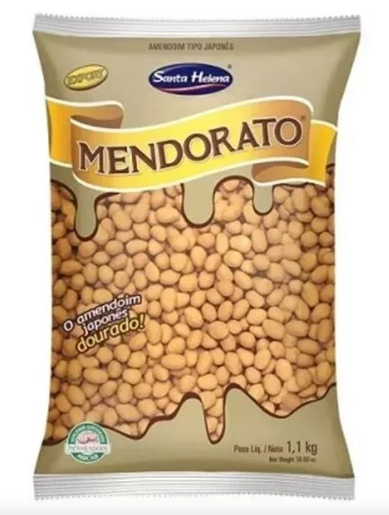 Amendoim Japonês (snack crocante)- Revestido com uma camada crocante e temperado com molho shoyu. Inspirado em sabores japoneses, hoje faz sucesso pelo mundo. Aproximadamente 121 calorias a cada 25 gramas. Popular como petisco em festas e eventos.