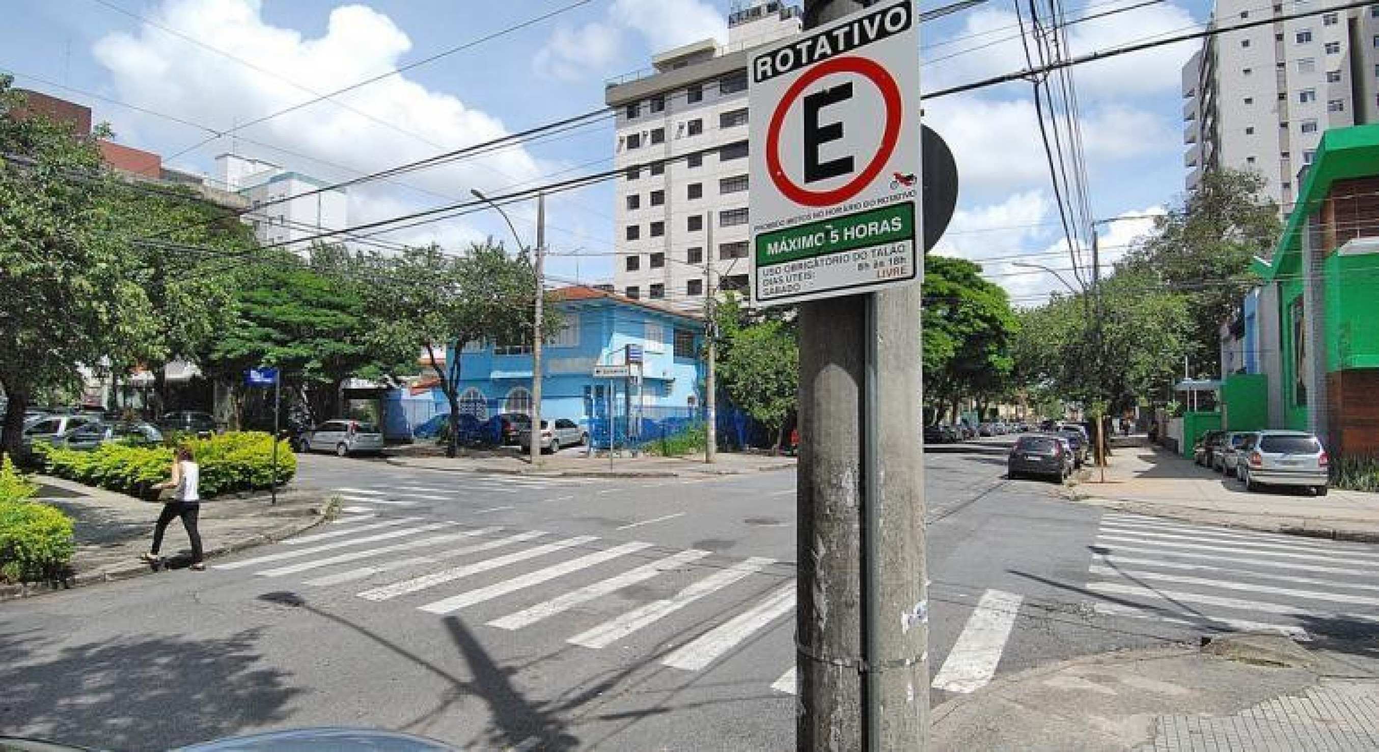 Carnaval em BH: prefeitura não vai cobrar estacionamento rotativo 