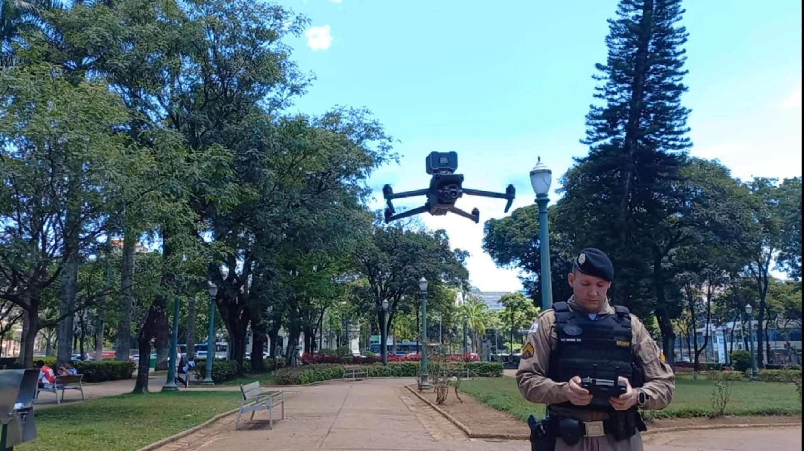 Drones 'falantes' vão monitorar foliões no carnaval de Minas