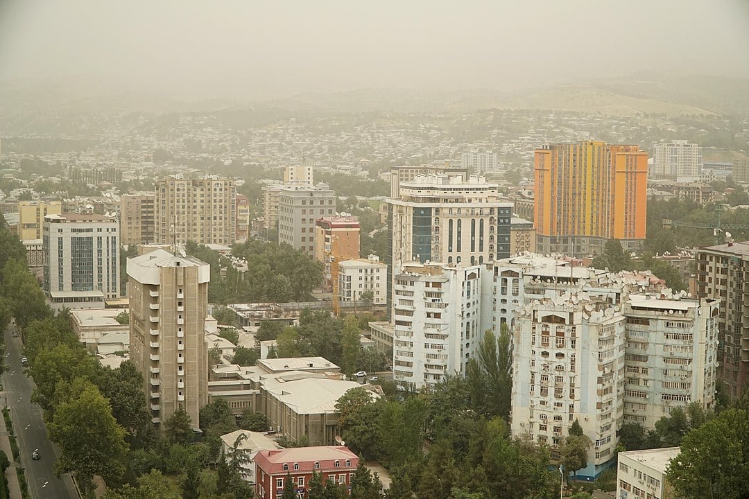 Tajiquistão (Ásia) - 24 pontos. Capital: Duxambé.  População: 9,2 milhões -Adam Harangozó - wikimedia commons
