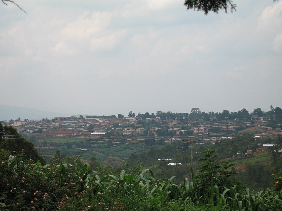 Burundi (África Oriental) - 17 pontos - Capital: Gitega.  População: 12 milhões  -Tequendamia wikimedia commons 