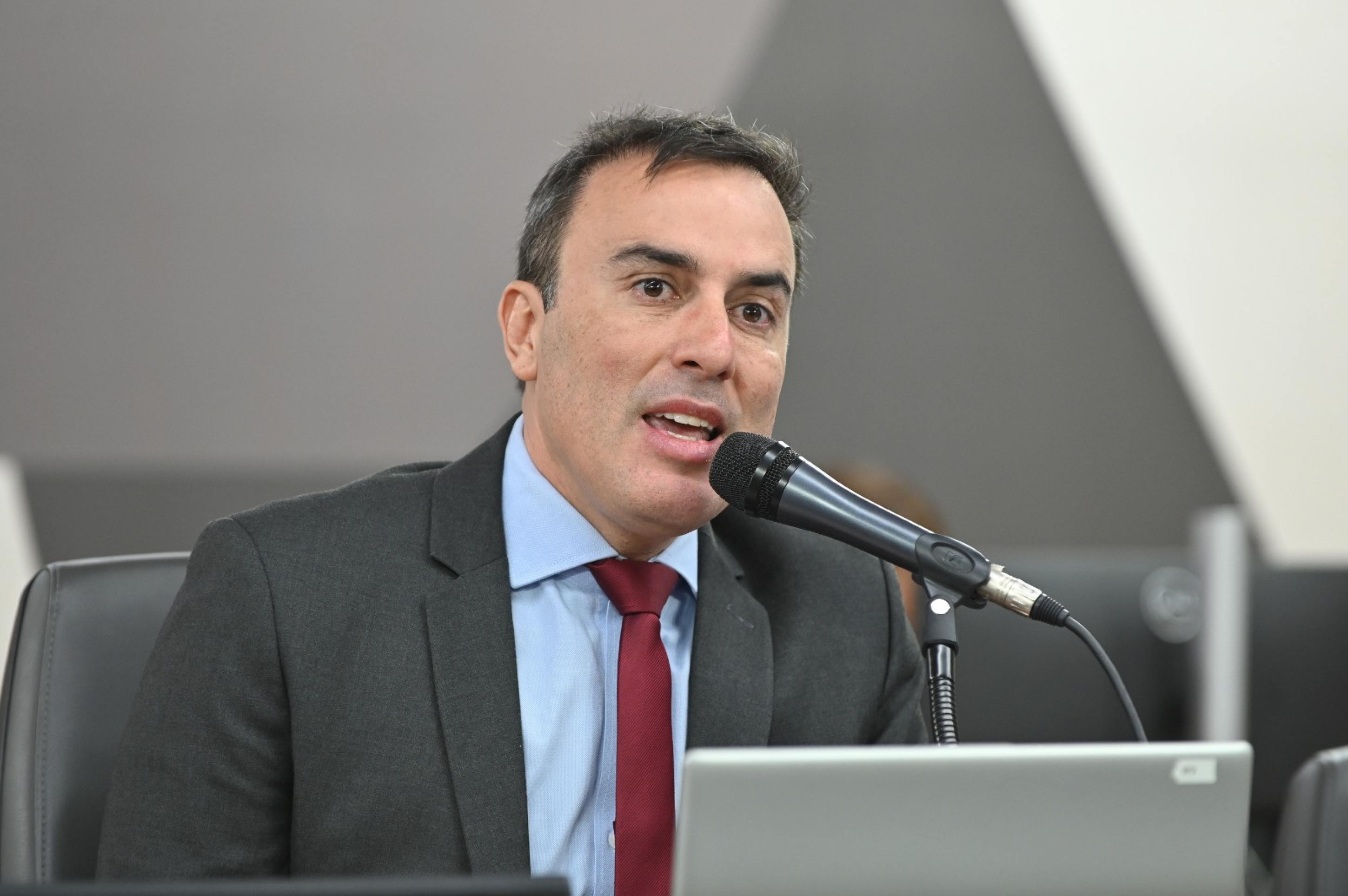 Deputado do PSB deve ser um dos líderes de Zema na Assembleia
