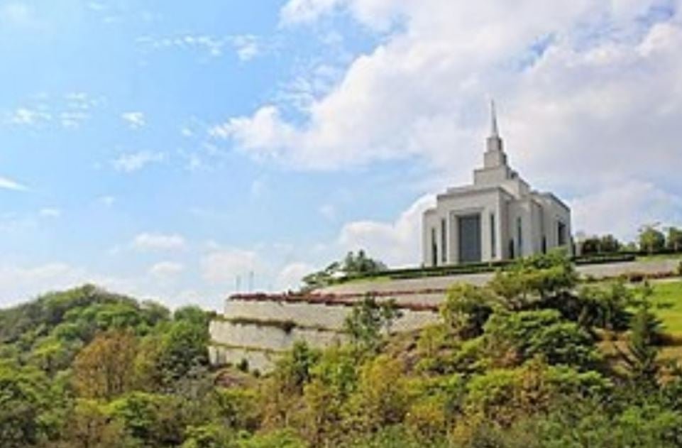 Honduras (América Central) - 23 pontos. Capital: Tegucigalpa.  População: 9,5 milhões -Descubriasintiniaparaserfelix - wikimedia commons