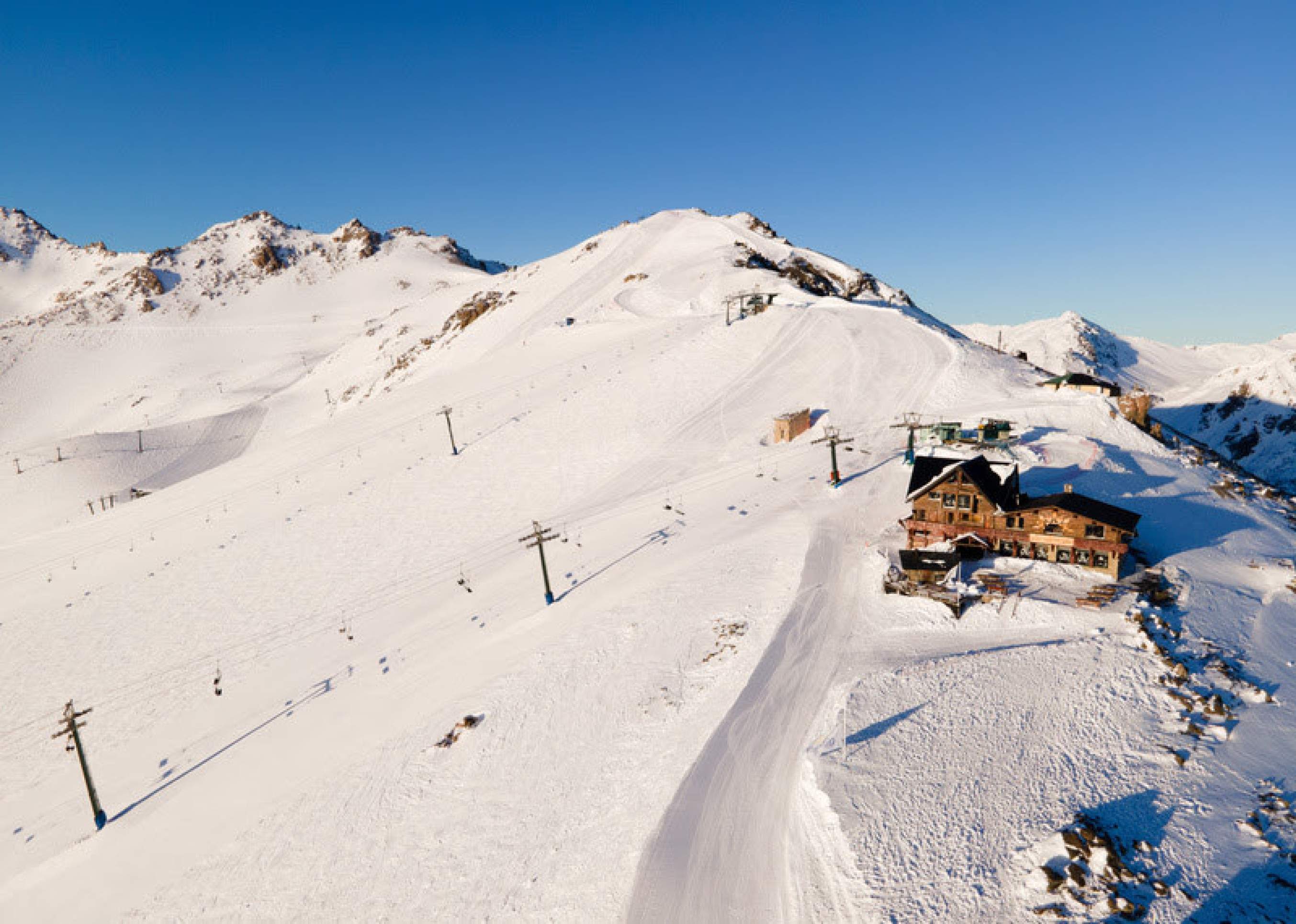 Bariloche amplia conexão com o Brasil com novos voos diretos no inverno  