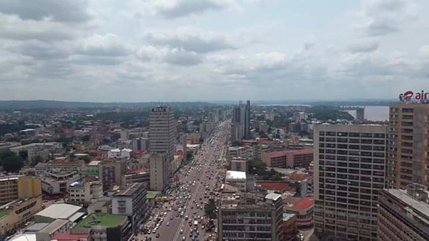 República Democrática do Congo (África Central) - 20  pontos - Capital: Quinxassa.  População: 94,6 milhões -Garcia Pavilion wikimedia commons 