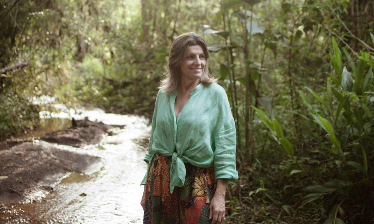 Junia Rangel trocou o estresse da cidade grande pelo contato com a natureza em Macacos -  (crédito: Leila Alcântara/Divulgação)