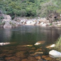 Jovem nadava com amigos no poço da Cachoeira do Telhado quando afundou e não foi mais visto -  (crédito: CBMMG / DIvulgação)