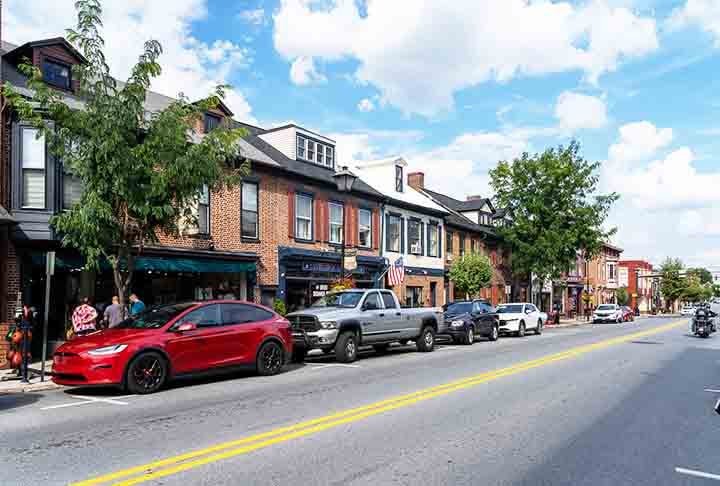 Gettysburg, que deu nome à importante batalha, é um distrito localizado no condado de Adams, na Pensilvânia. 
