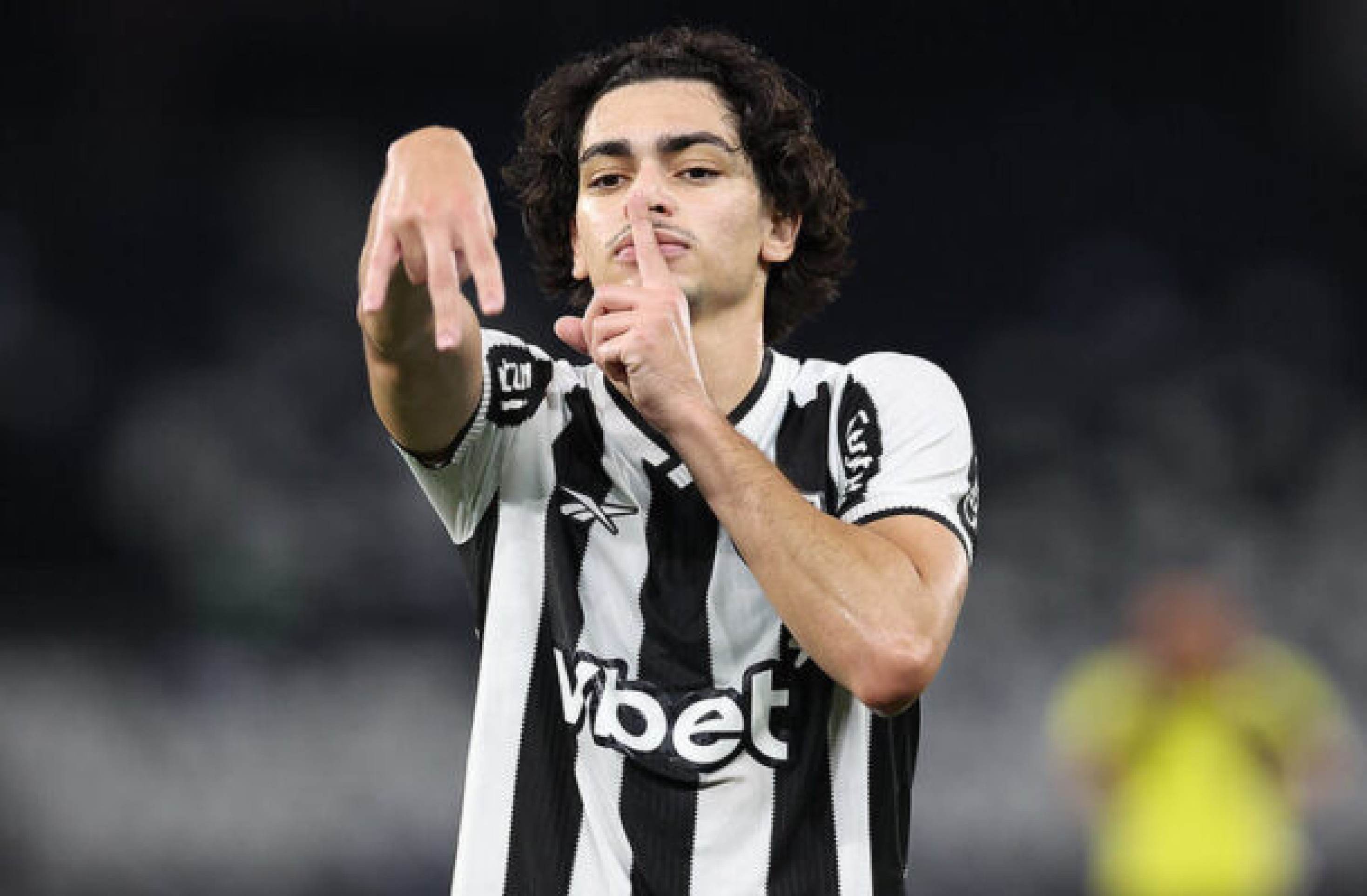 Botafogo negocia saída de Matheus Nascimento para time da MLS
