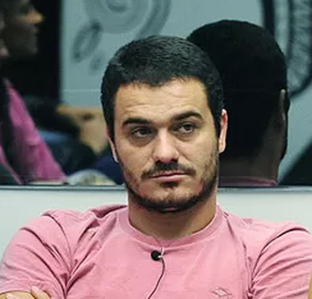 Rafa foi considerado desleal, mentiroso e briguento pelos integrantes da casa. Mas o grande motivo de rejeição foi ter falado que tinha namorada fora da casa e mesmo assim ter se relacionado com Renata durante o confinamento.-Divulgação, Frederico Rozário/ TV Globo